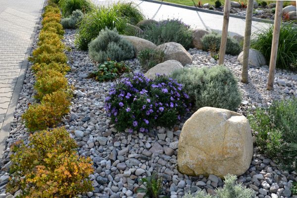 Decorative Rock Installation in Walla Walla